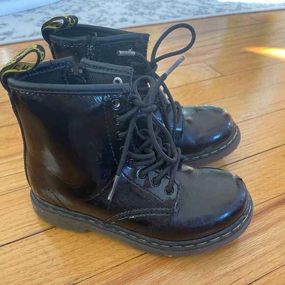 Dr. Marten Shiny Boots size 10 - Picture 2 of 12